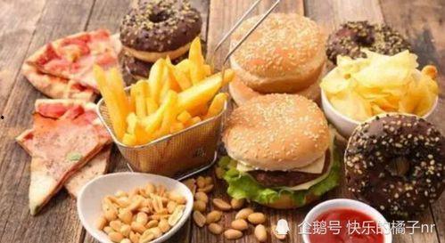 瓜总吃垃圾食品